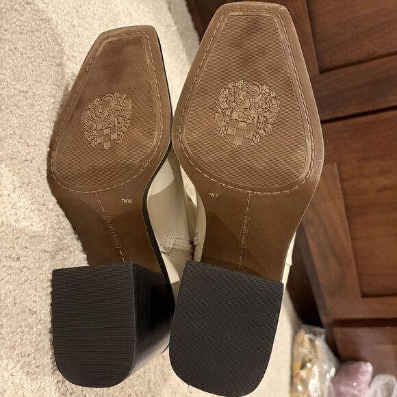 New Vince Camuto Women's Sangeti Wide Calf (XC) Boot Ivory Leather size 7 Wide - Picture 7 of 12